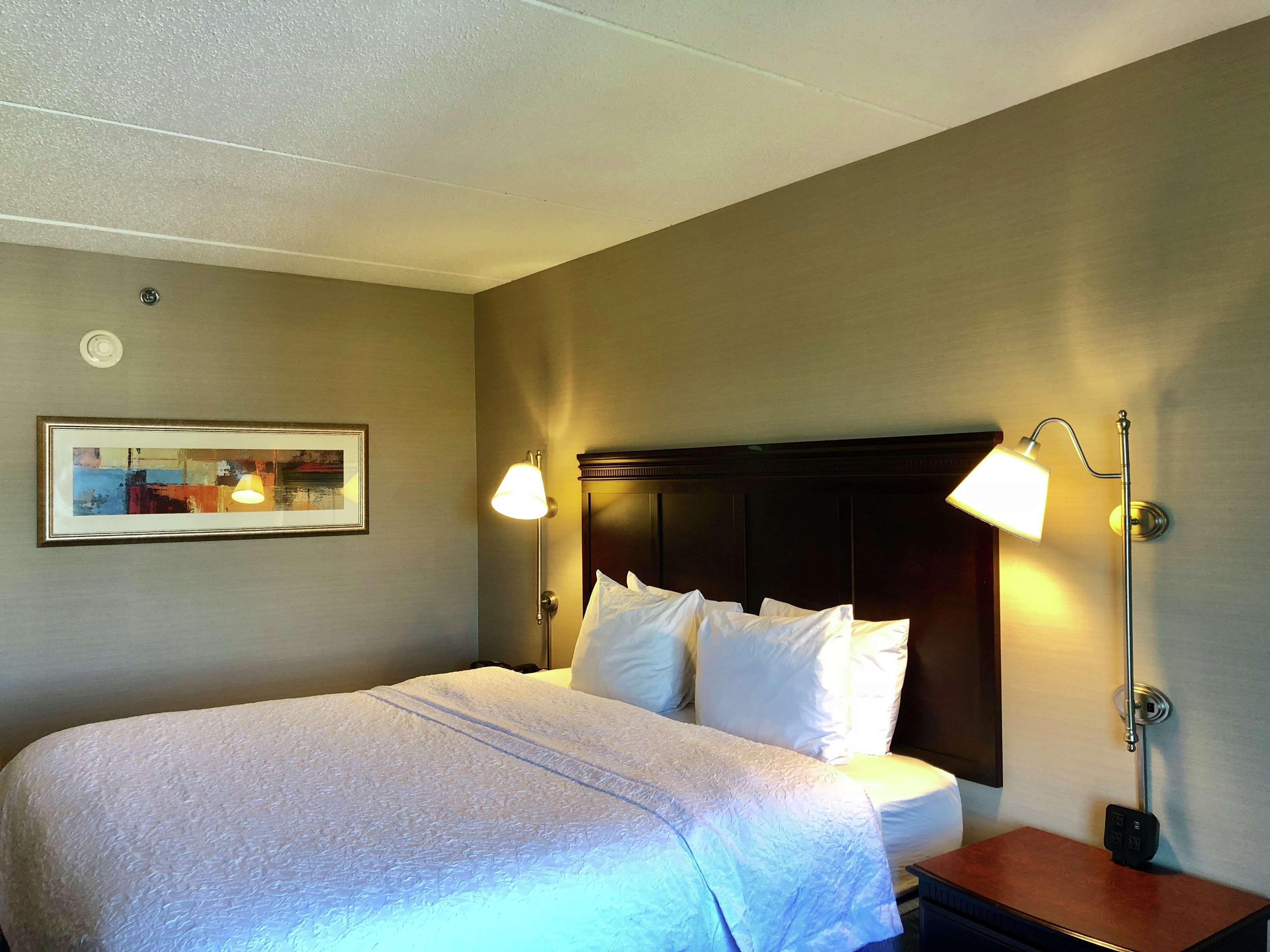 Hampton Inn Syracuse Clay Liverpool Exterior foto