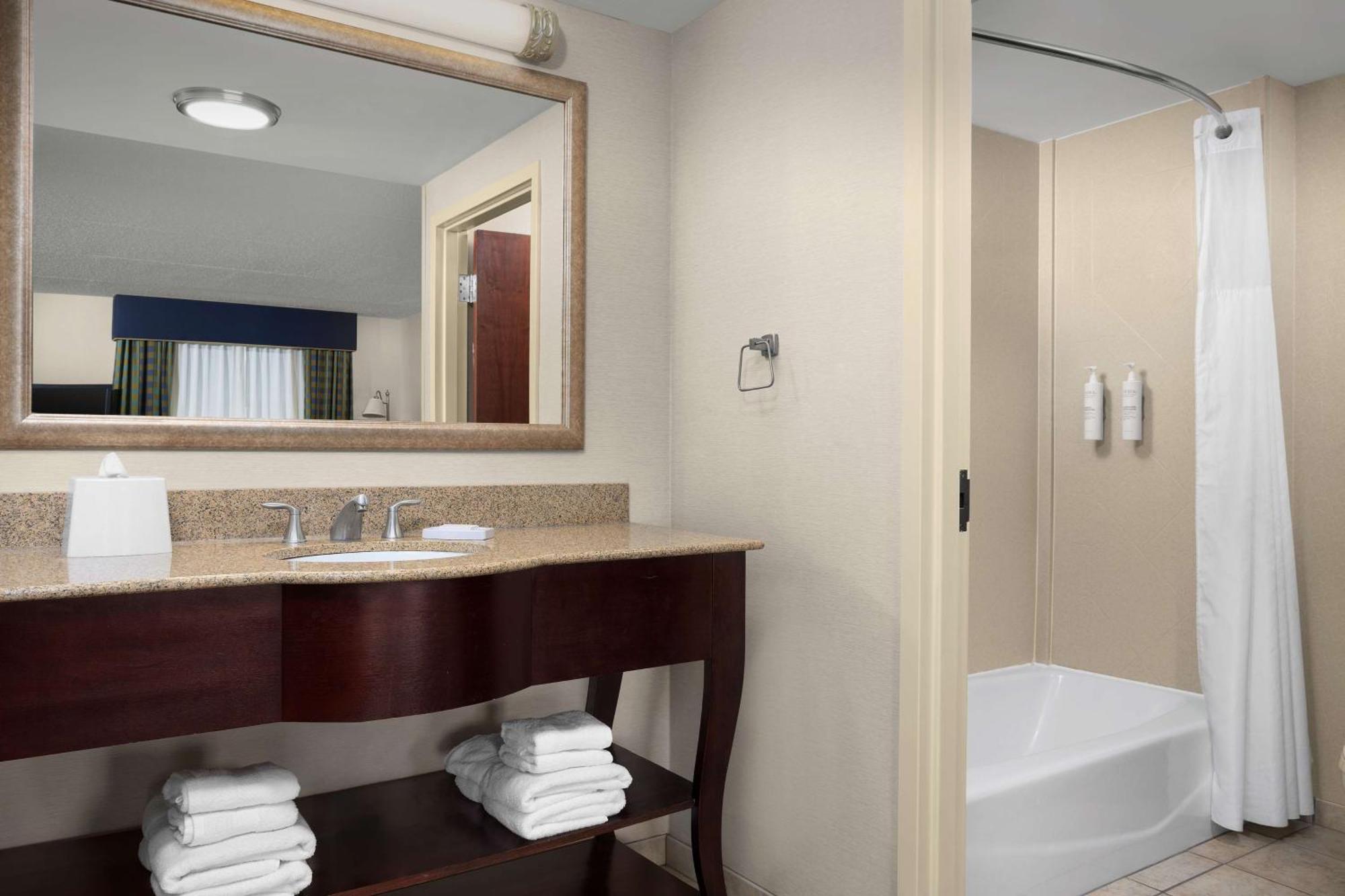 Hampton Inn Syracuse Clay Liverpool Exterior foto