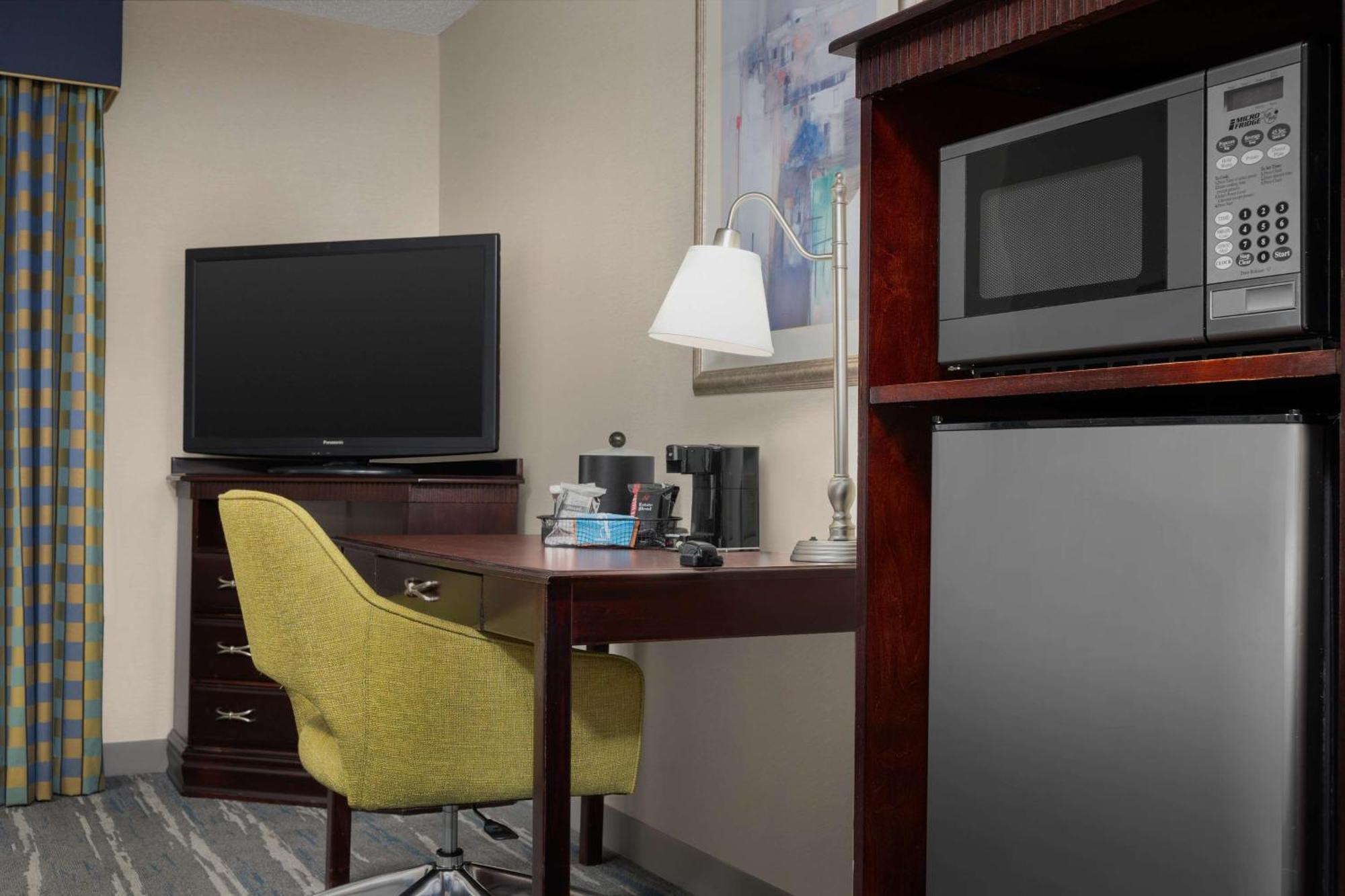 Hampton Inn Syracuse Clay Liverpool Exterior foto