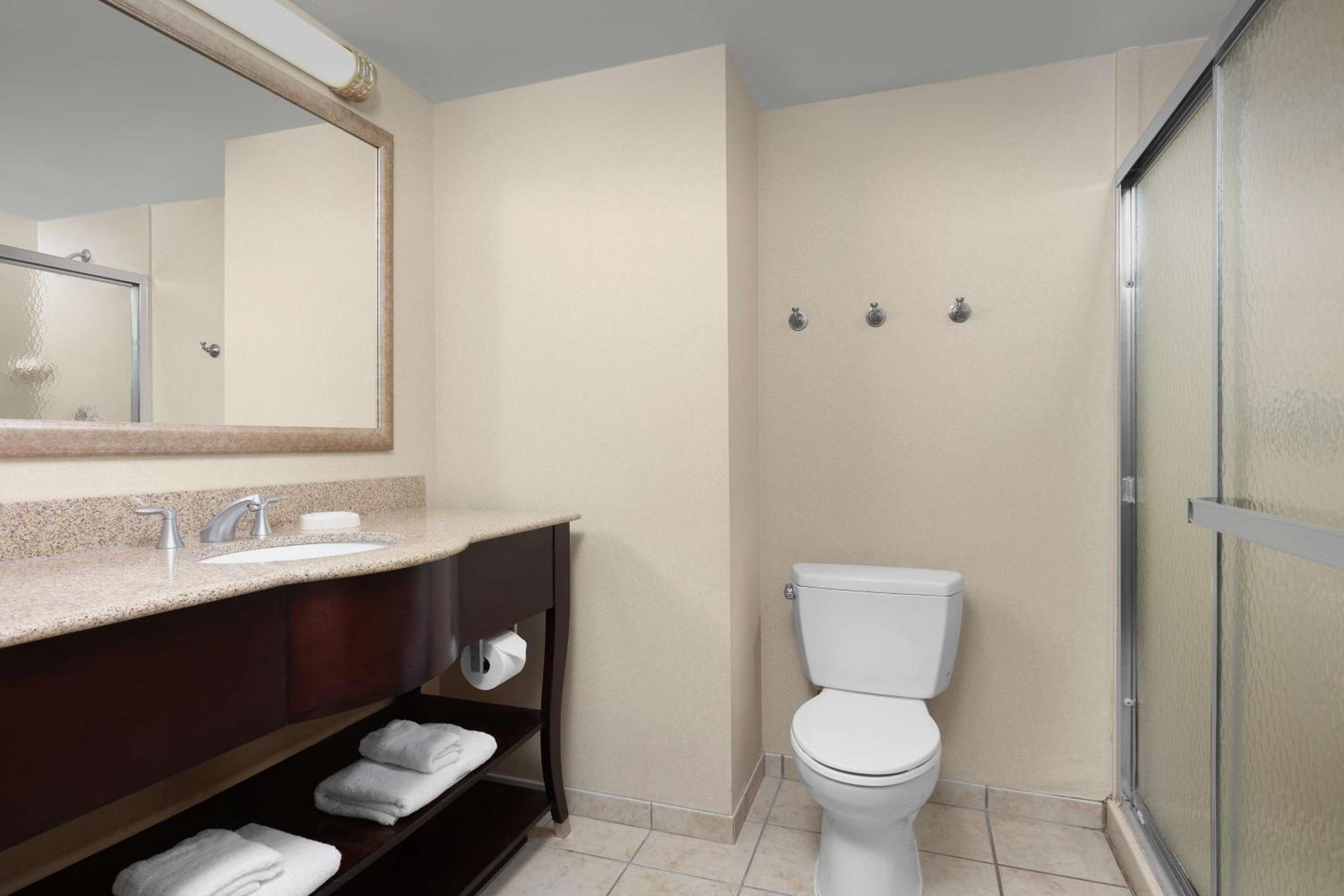 Hampton Inn Syracuse Clay Liverpool Exterior foto